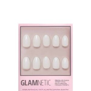 Glamnetic Nails- White Swan
